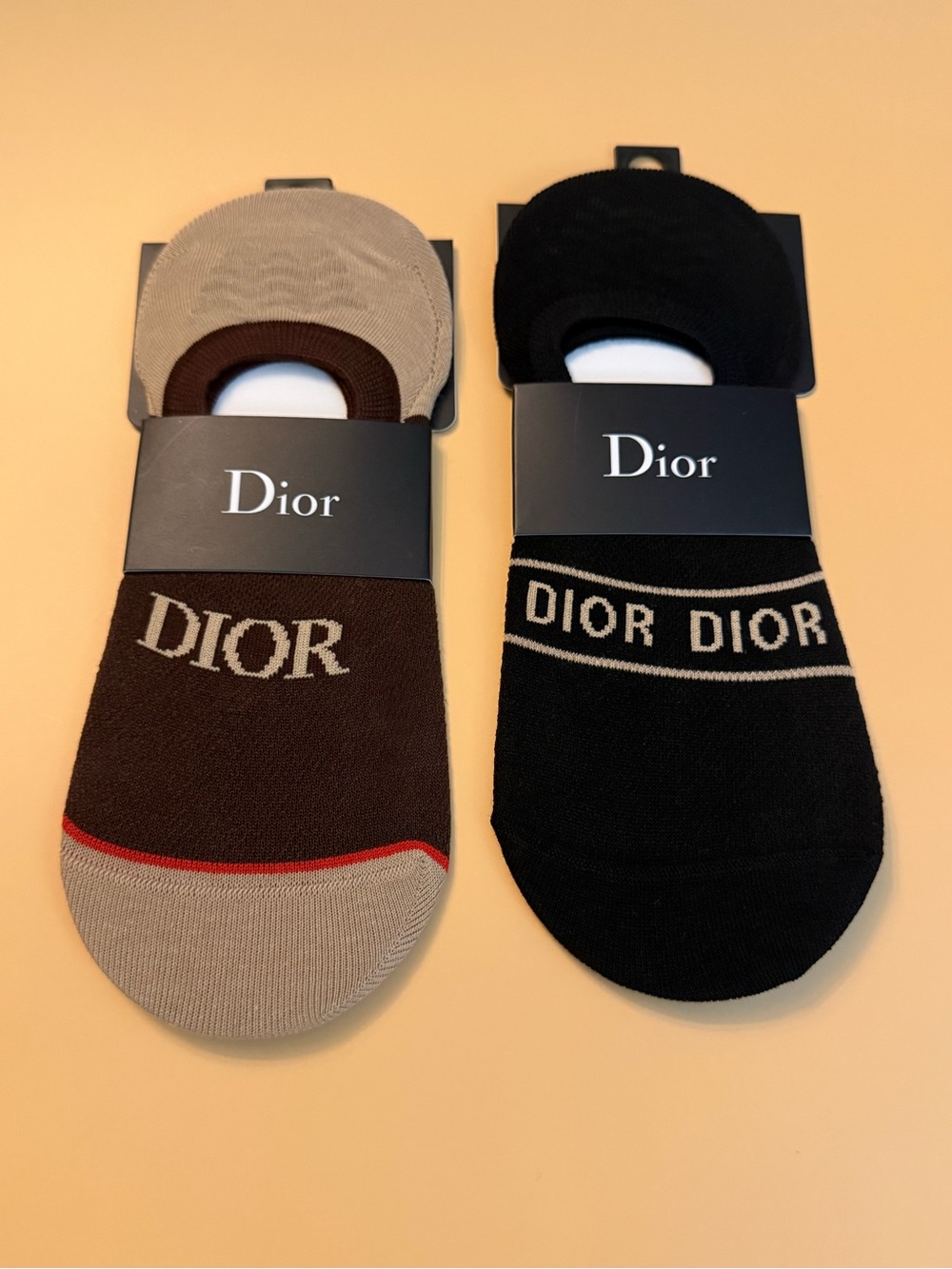 Designer Low-Cut Logo No-Show Socks — Black & Brown 2 pairs small-medium New